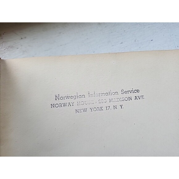 Norwegian Design from Viking Age to Industrial Revolution Carsten Hopstock HC - Picture 5 of 16